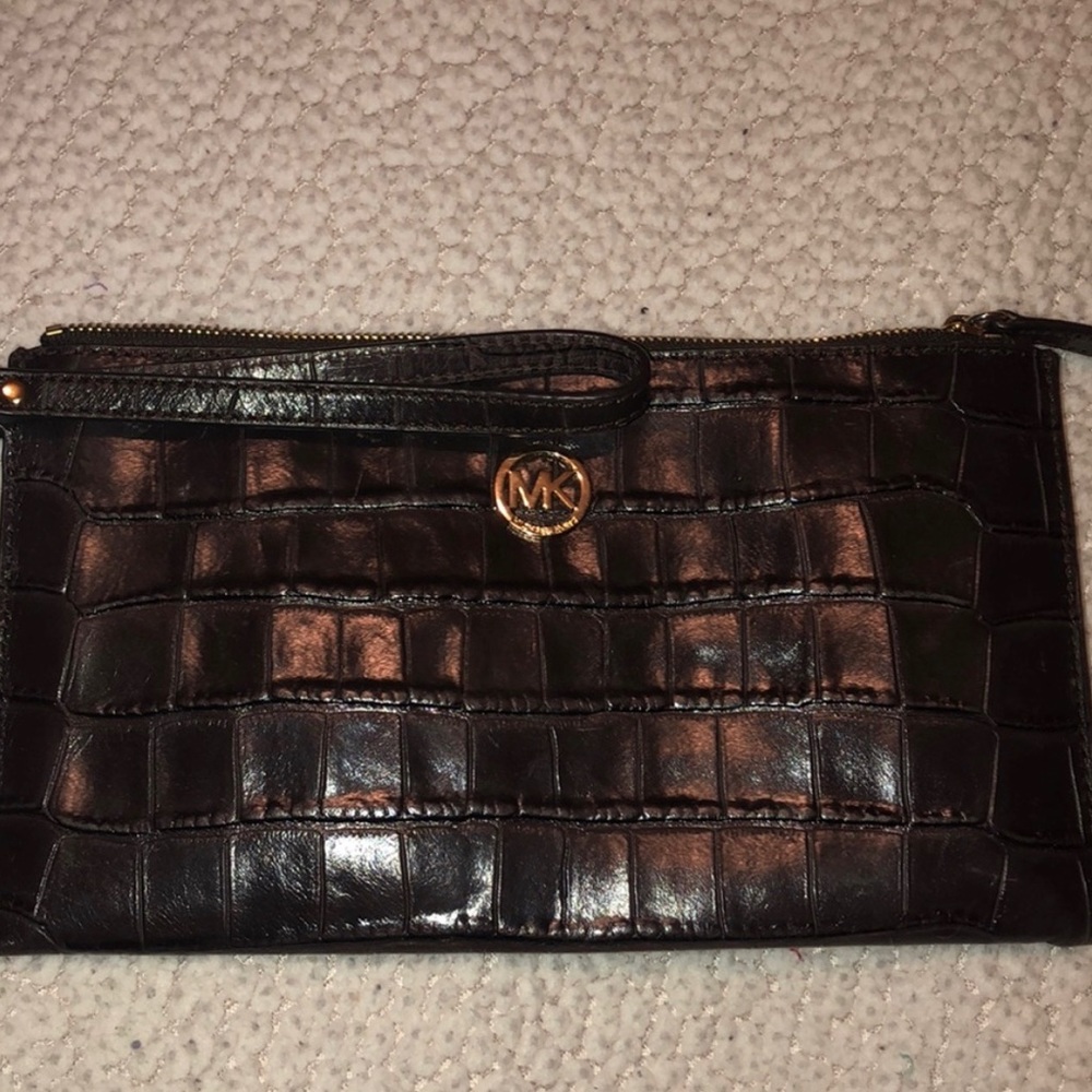 Michael Kors Wristlet